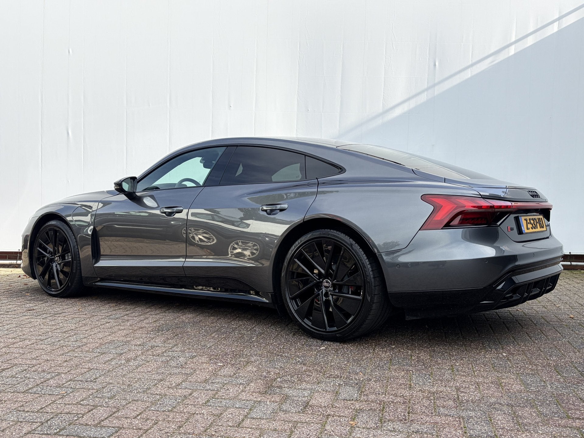 Audi e-tron GT RS 93 kWh 600pk Pano HUD 360° Adapt.Cruise C, Auto's, Gebruikt, Verwarmde buitenspiegels, 600 pk, Vierwielaandrijving