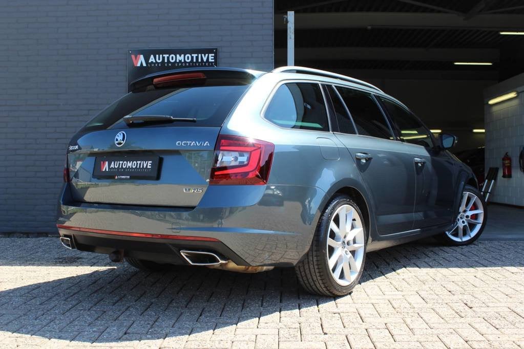 Skoda Octavia Combi 2.0 TSI RS DSG PANO KESSY MEMORY CANTON, Auto's, Dealer onderhouden, Gebruikt, 4 cilinders, 1984 cc