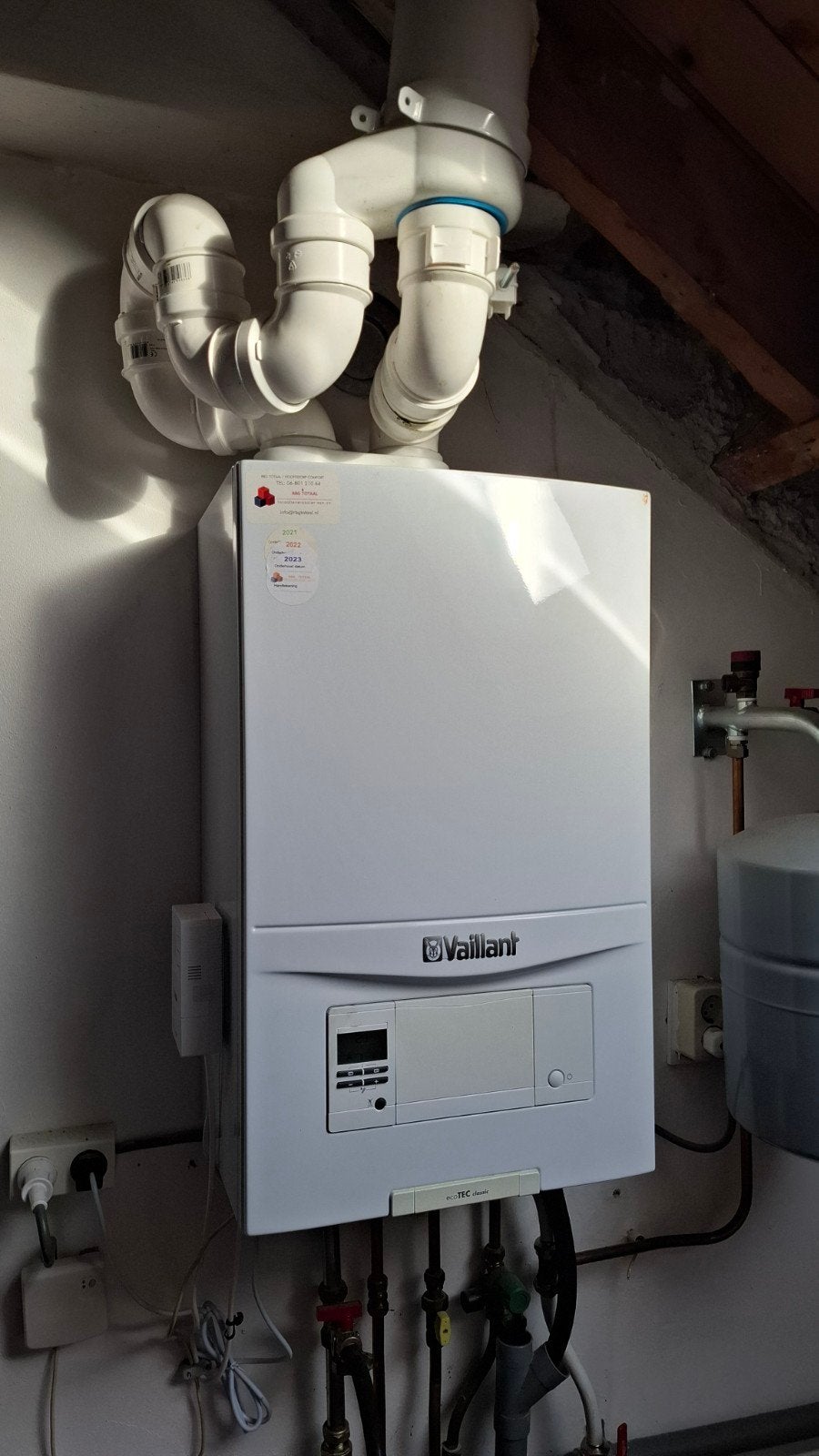 Vaillant VHR NL 23-28/5-3 R4 CV-ketel met expansievat, Ophalen, 30 tot 80 cm, Gebruikt, Cv-ketel of Combi-ketel