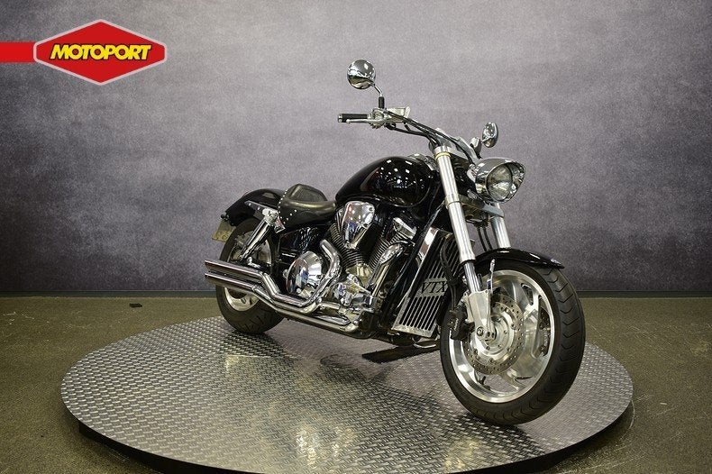 Honda VTX 1800 (bj 2001), Info@motoportwormerveer.nl, Honda Motor Europe, Chopper, Bedrijf