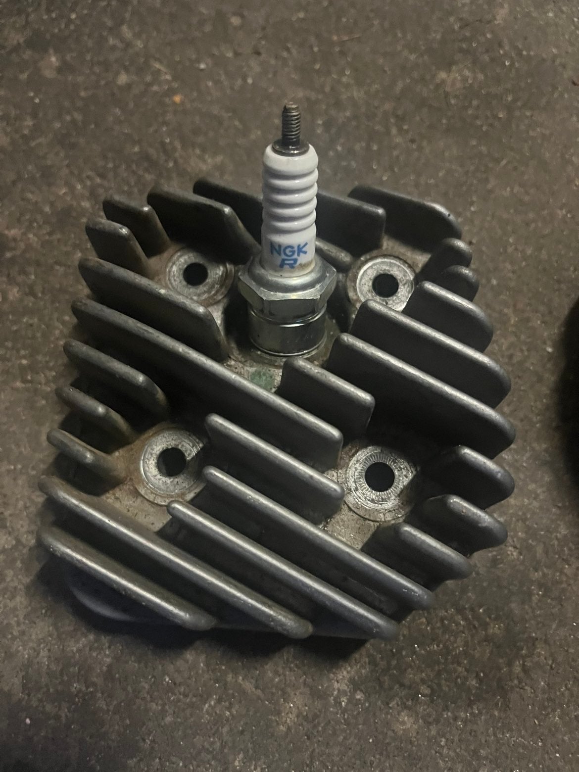 Peugeot Verticaal Originele Cilinderkop en Cilinder, Ophalen of Verzenden, Gebruikt, Cilinder