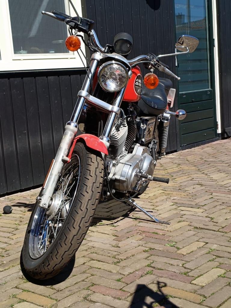 Harley Davidson Sportster, 2 cilinders, Chopper, 883 cc, Particulier