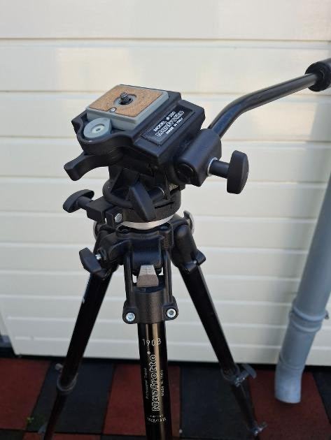 Manfrotto 190B Fotostatief, Gebruikt, Manfrotto, Met balhoofd, 125 tot 150 cm