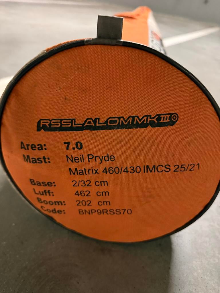 Neil Pryde RS:slalom MK3 race zeilen met cambers 7.0 & 6.2, Watersport en Boten, Windsurfen, Ophalen, Gebruikt, Zeil, 7 m² of meer