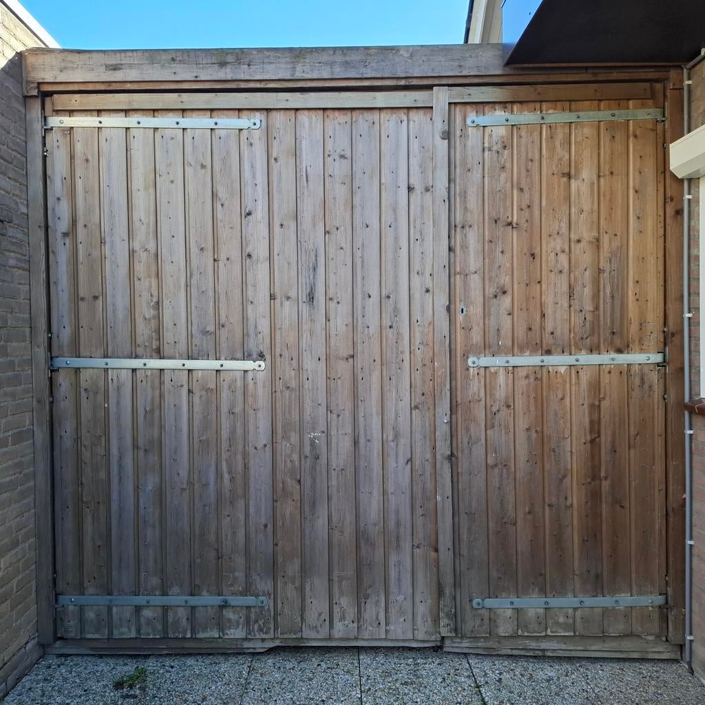 Dubbele Garagedeuren douglas?, Ophalen, 150 tot 200 cm, Hout, 200 cm of meer