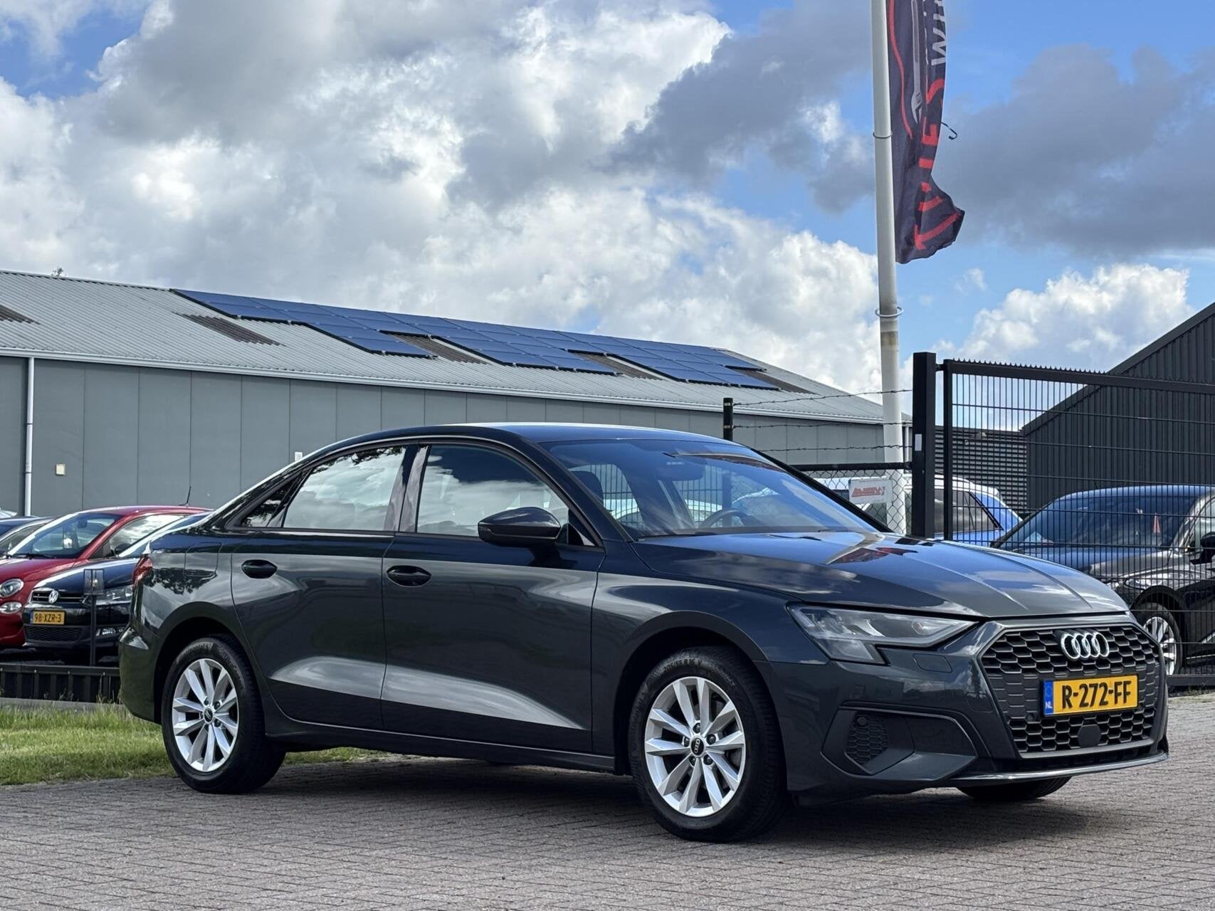 Audi A3 Limousine 30 TFSI Pro Line cruise trekhaak apple car, Auto's, Audi, Gebruikt, Origineel Nederlands, Bedrijf, 3 cilinders