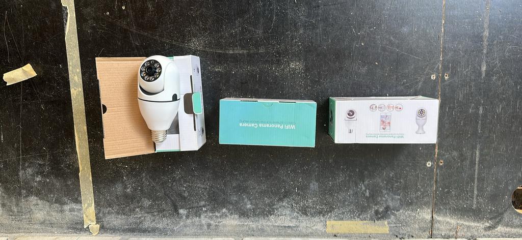 3x nieuw WiFi beveiliging panorama camera (E27 fitting), Ophalen of Verzenden, Zo goed als nieuw, Overige Merken, Geen optische zoom