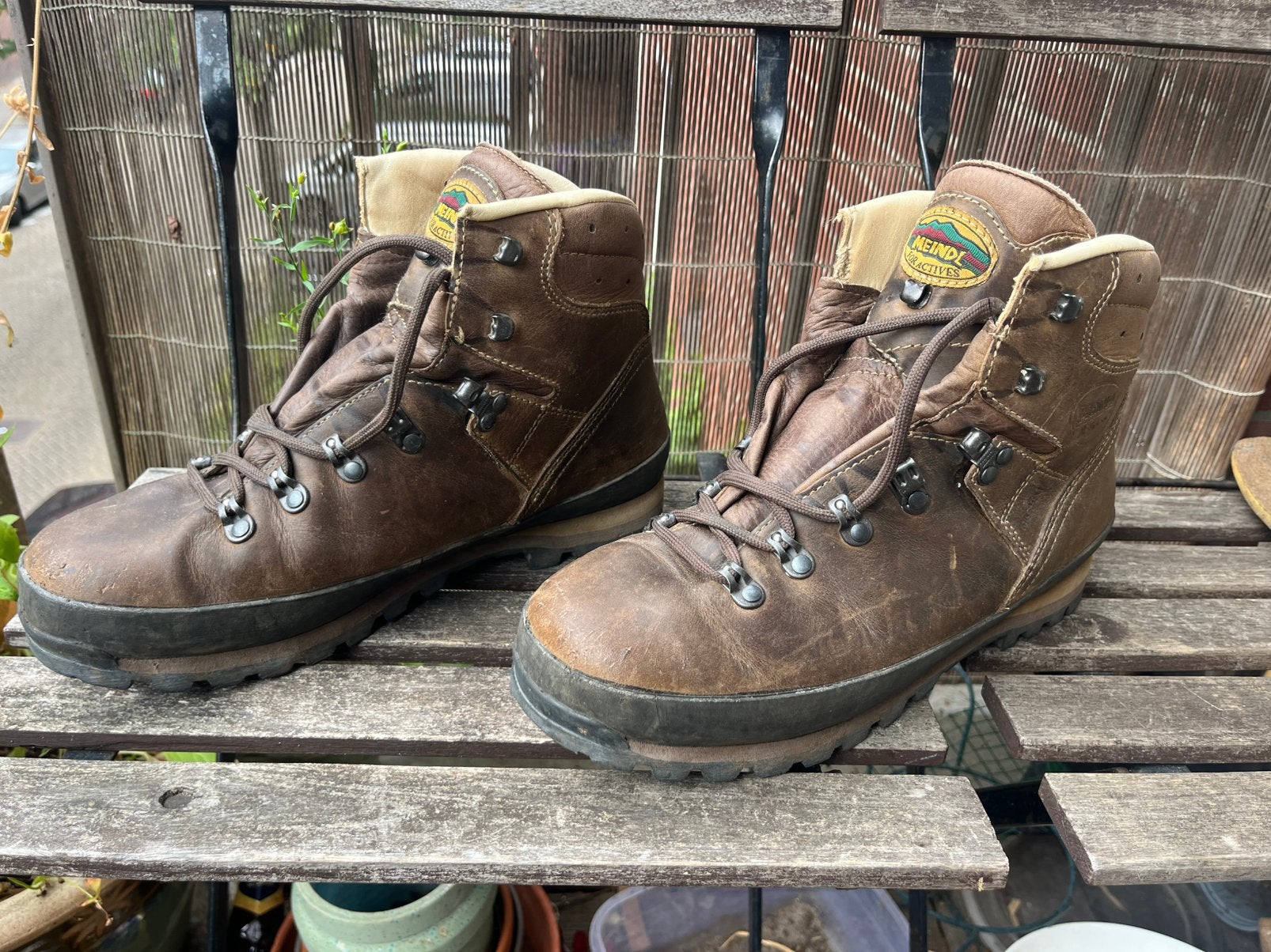 Meindl Borneo wandelschoen bergschoen M43, Sport en Fitness, Bergsport en Wandelen, Ophalen of Verzenden, Gebruikt, Schoenen