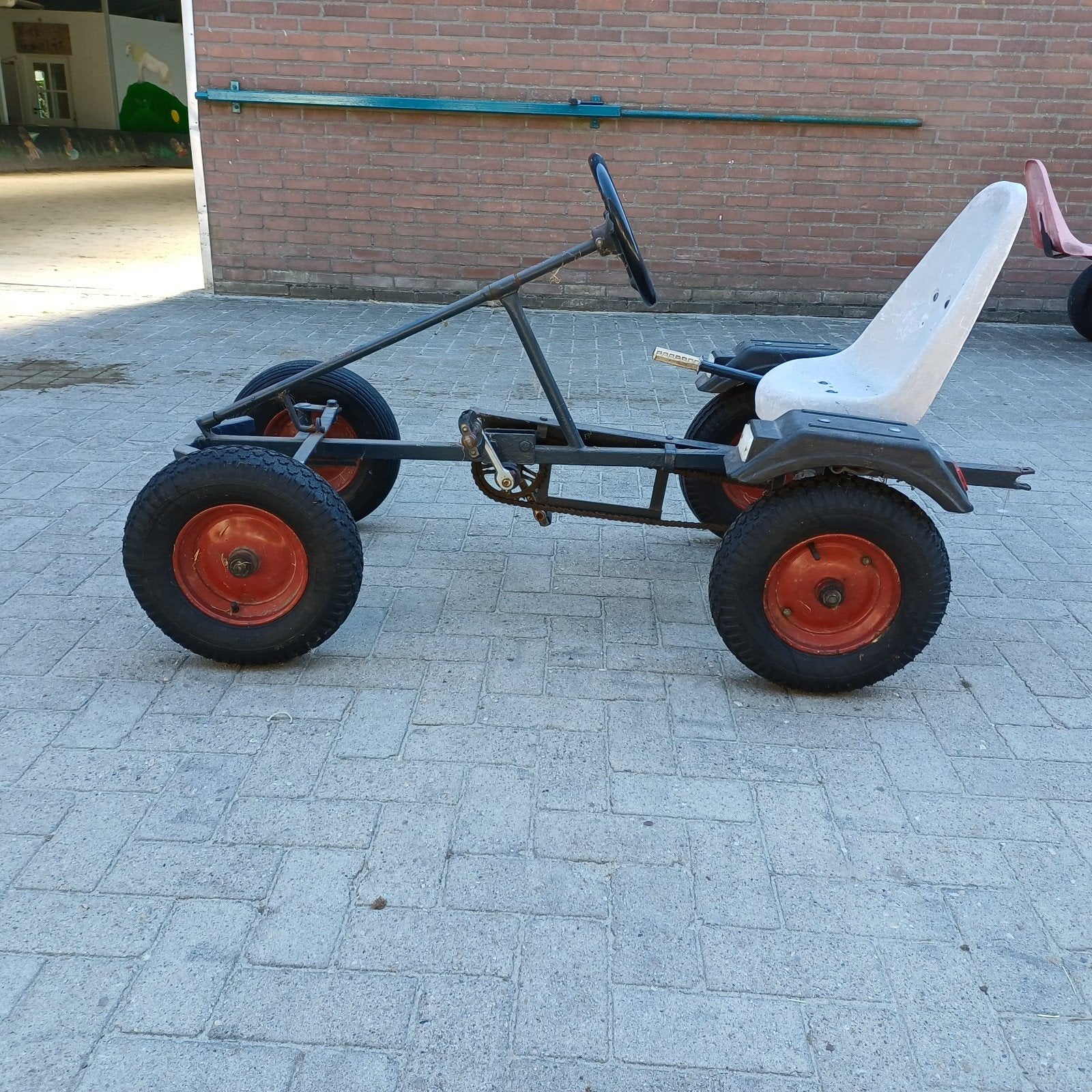Mammoet skelter in gebruikte staat, Kinderen en Baby's, Ophalen, Gebruikt, Mammoet