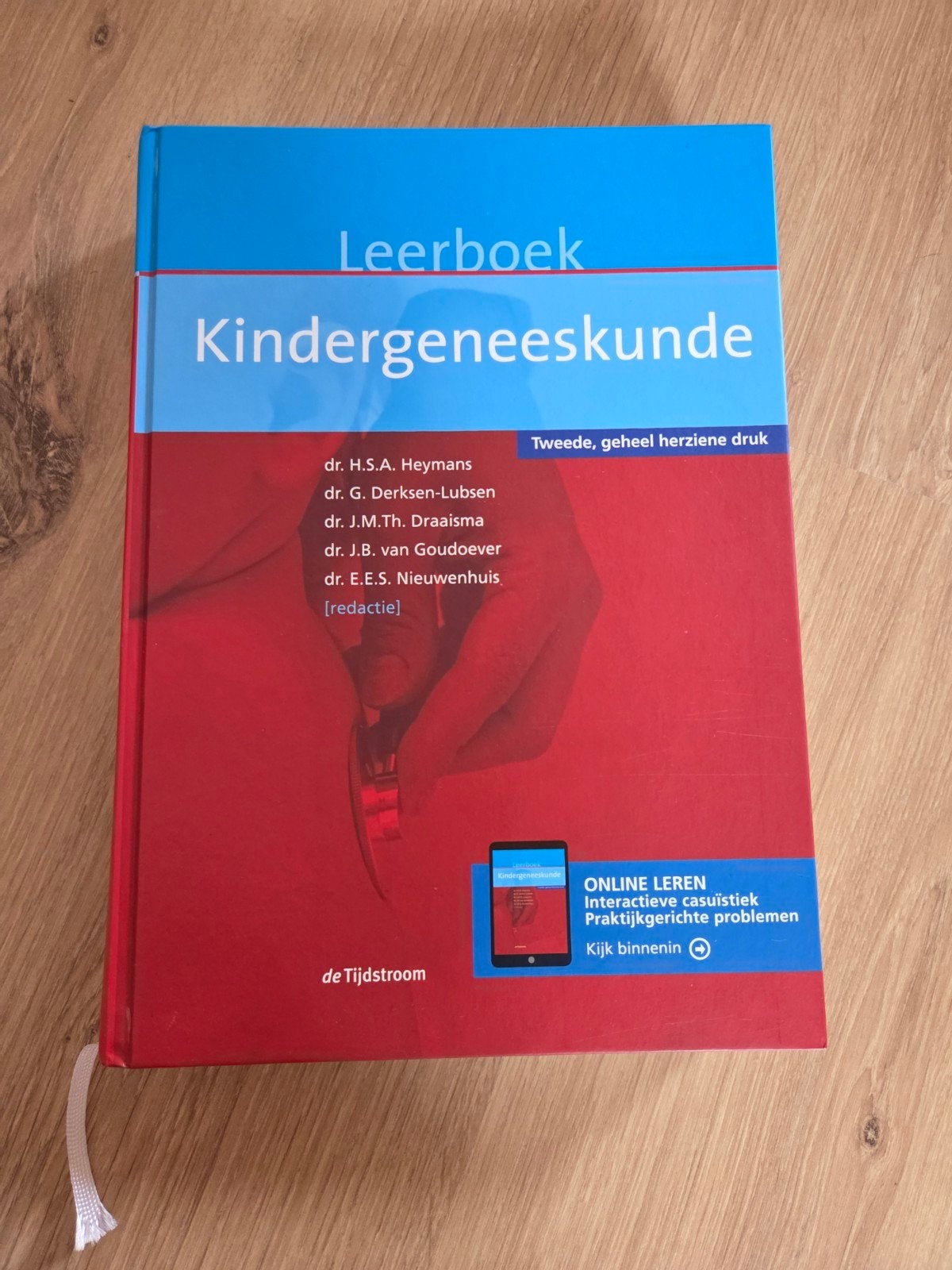 Leerboek kindergeneeskunde, Ophalen of Verzenden, Zo goed als nieuw, Sociale wetenschap