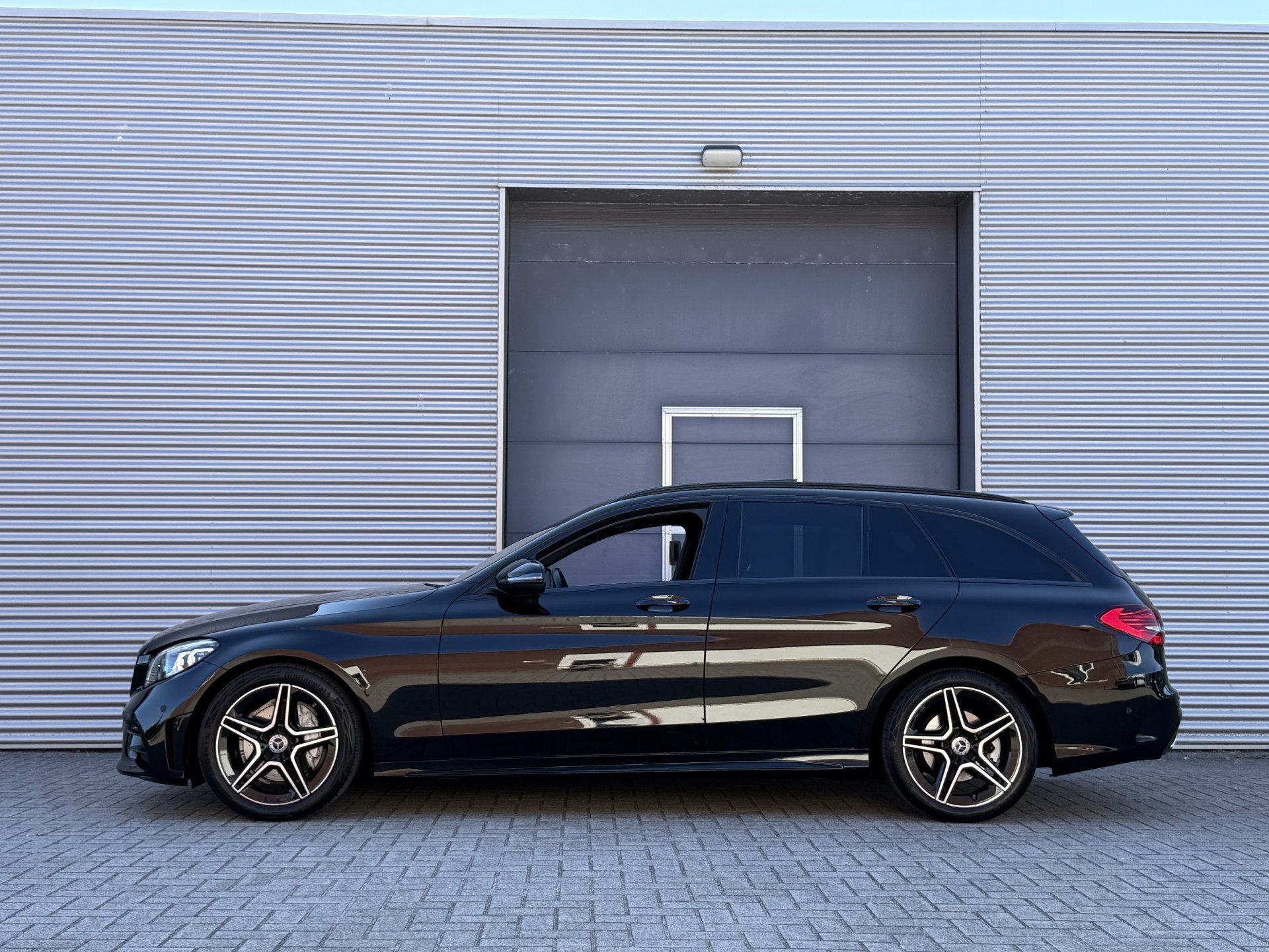 Mercedes-Benz C-Klasse Estate 200 Business Solution AMG Plus, Auto's, Automaat, 4 cilinders, 1465 kg, Zwart