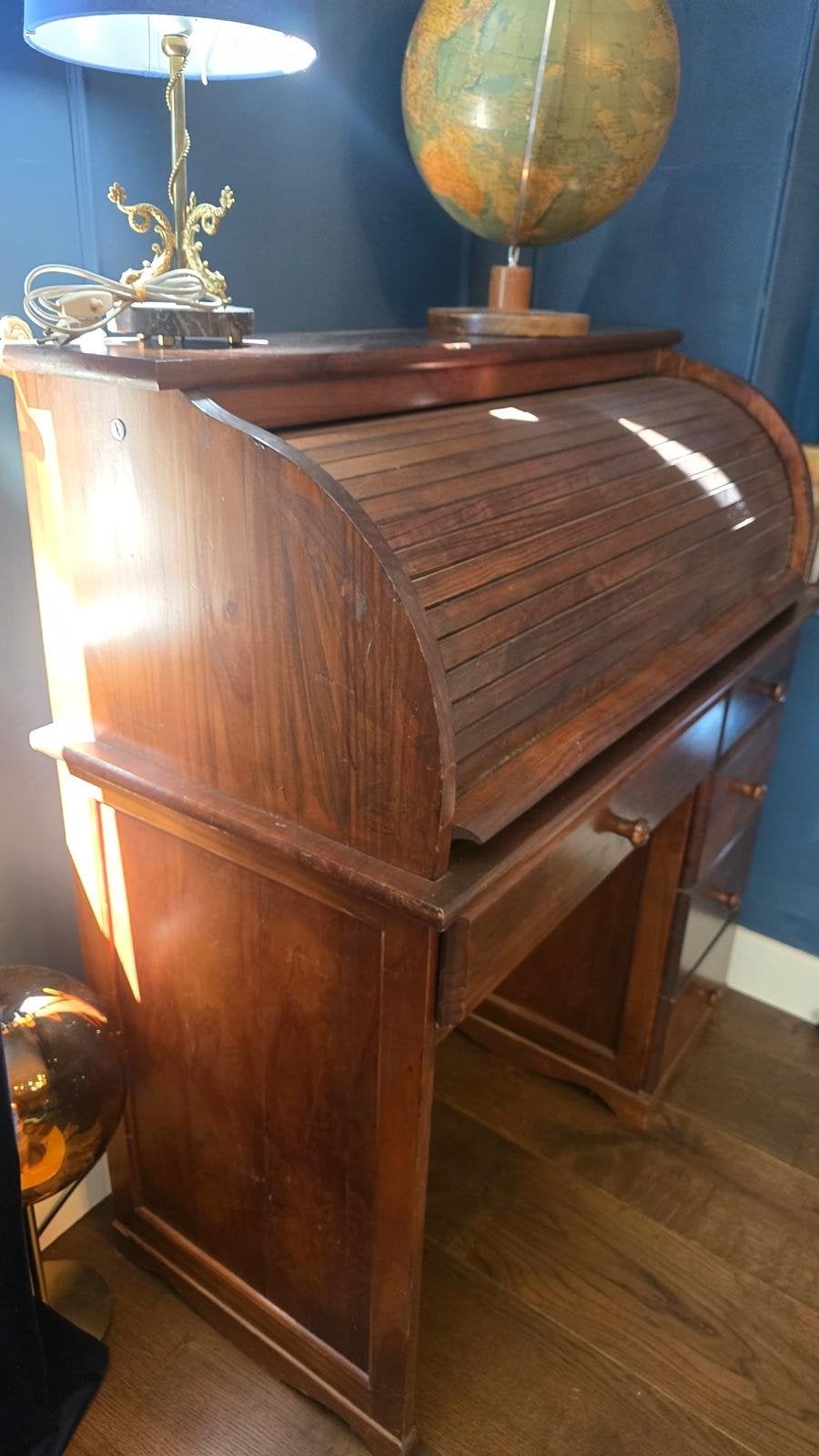 Klassiek houten rolluikbureau met lades, Huis en Inrichting, Bureaus, Ophalen, Gebruikt, Secretaire, Bruin