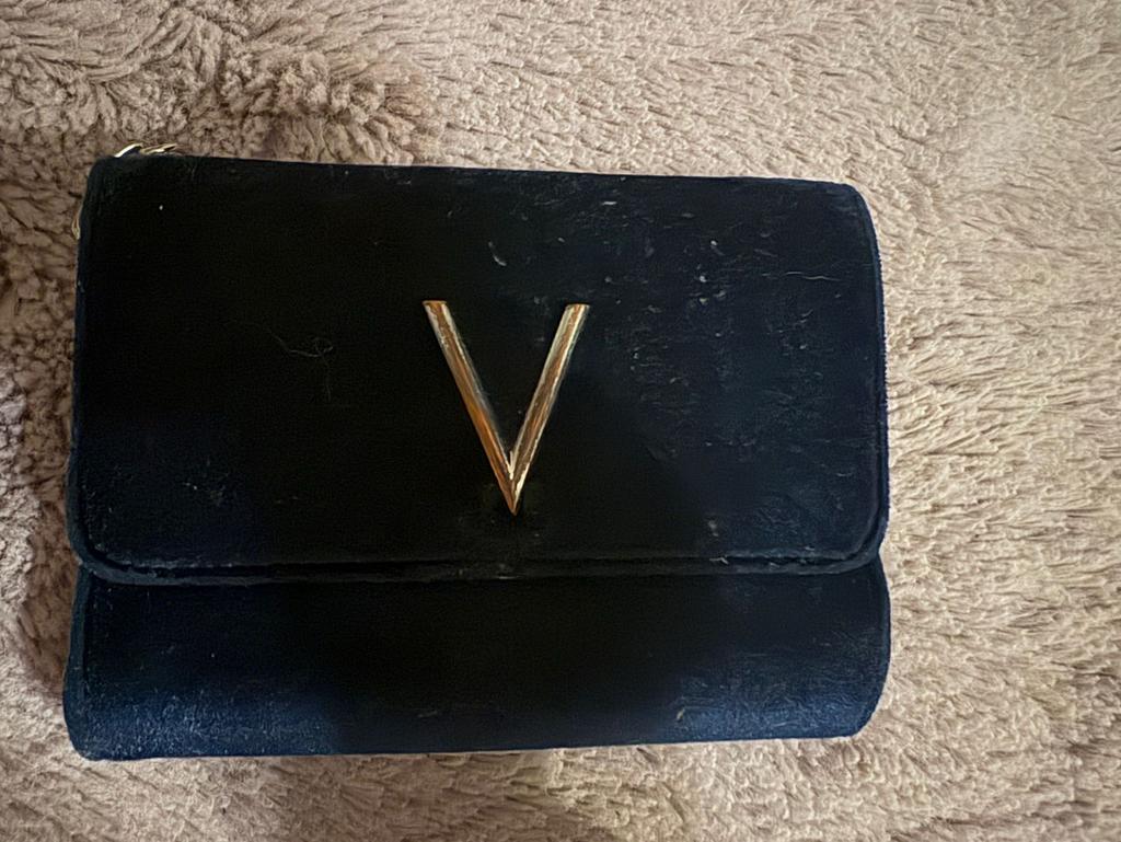Donkerblauwe  Valentino fluwelen avondtasje met ketting, Ophalen, Zo goed als nieuw, Blauw, Avondtasje