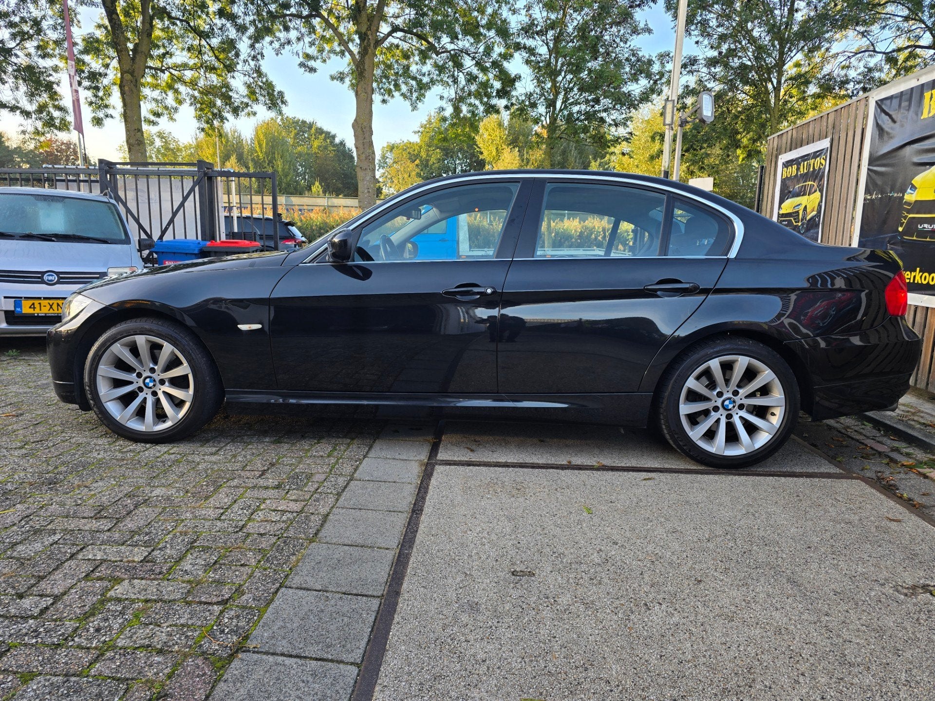 BMW 3-serie 318i Business Line/1e eigenaar/apk 18-10-2027nap, Achterwielaandrijving, Zwart, Origineel Nederlands, Bedrijf