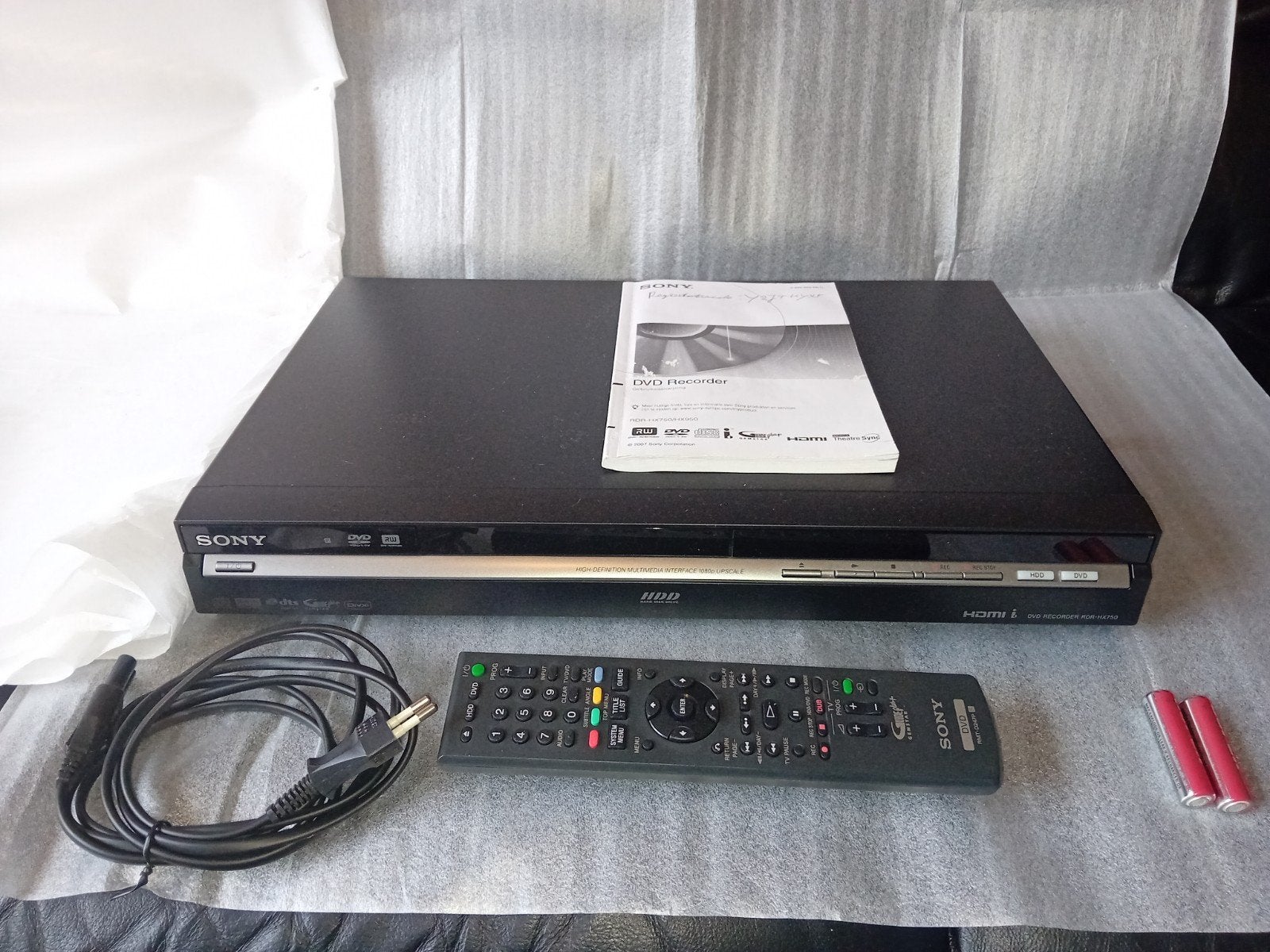 SONY DVD RECORDER RDR  HX750  / HX950. NOOIT GEBRUIKT, Ophalen of Verzenden, Nieuw, Dvd-recorder, Sony