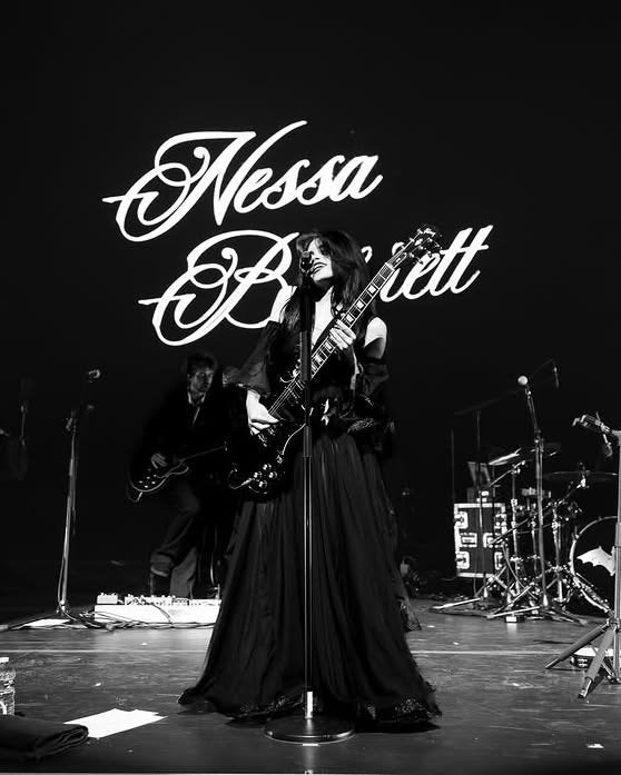 nessa barrett 2 tickets parijs, Tickets en Kaartjes, Twee personen