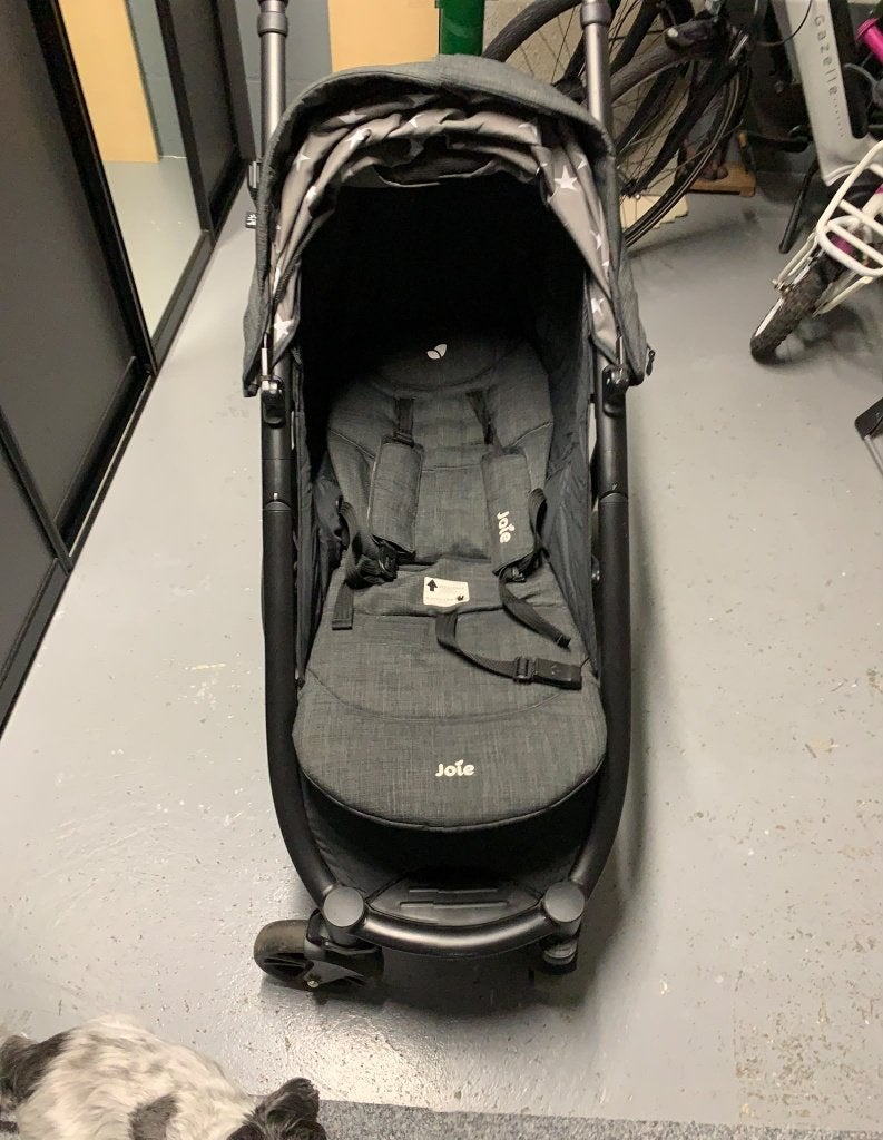 Wandelwagen merk Joie, Ophalen, Zo goed als nieuw, Kinderwagen, Overige merken