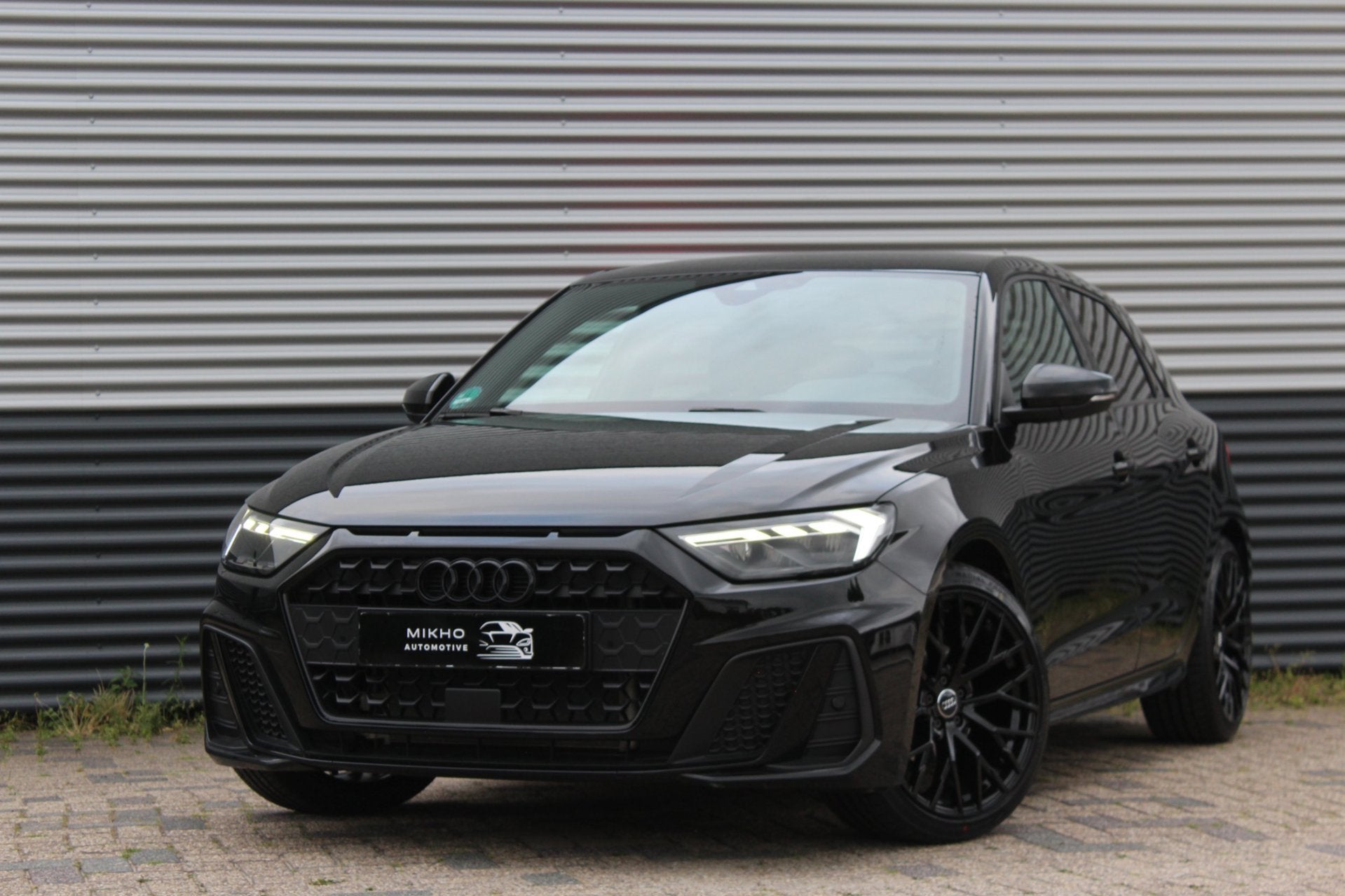 Audi A1 Sportback 30 TFSI 3x S-Line | Sfeerverlichting | Cam, A1, Zwart, Zwart, Origineel Nederlands