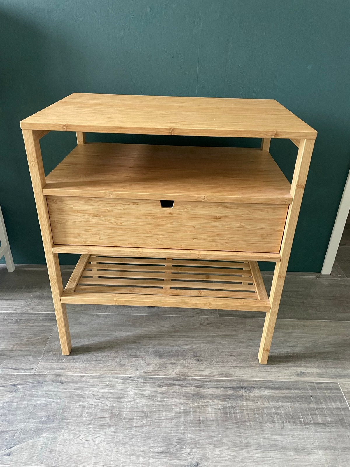 IKEA Nordkisa nachtkastje 60x40 bamboe, Huis en Inrichting, Slaapkamer | Nachtkastjes, Ophalen, 55 tot 70 cm, Zo goed als nieuw