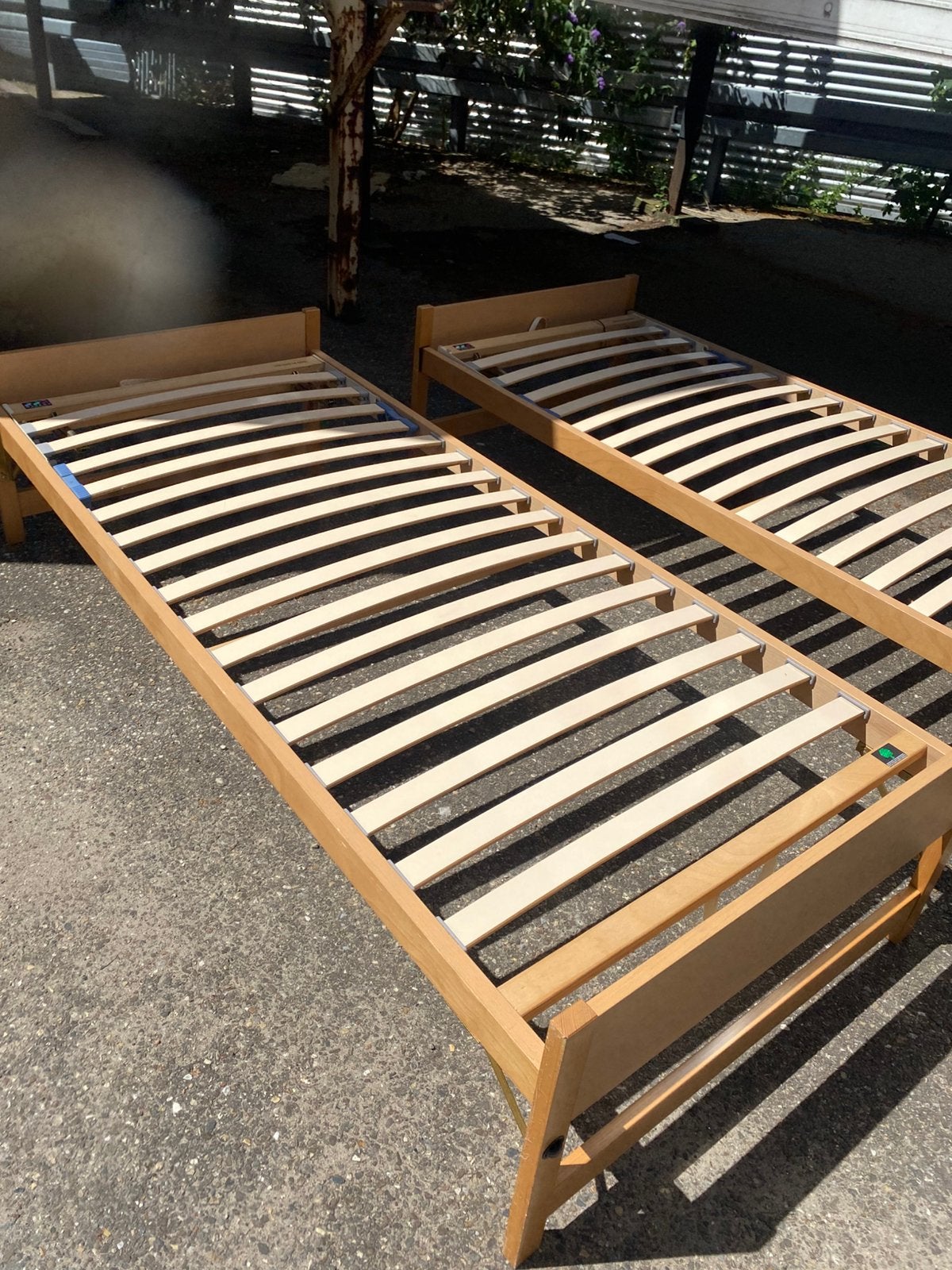 Bed inklapbaar, Huis en Inrichting, Slaapkamer | Bedden, Ophalen, 90 cm, Eenpersoons, Zo goed als nieuw