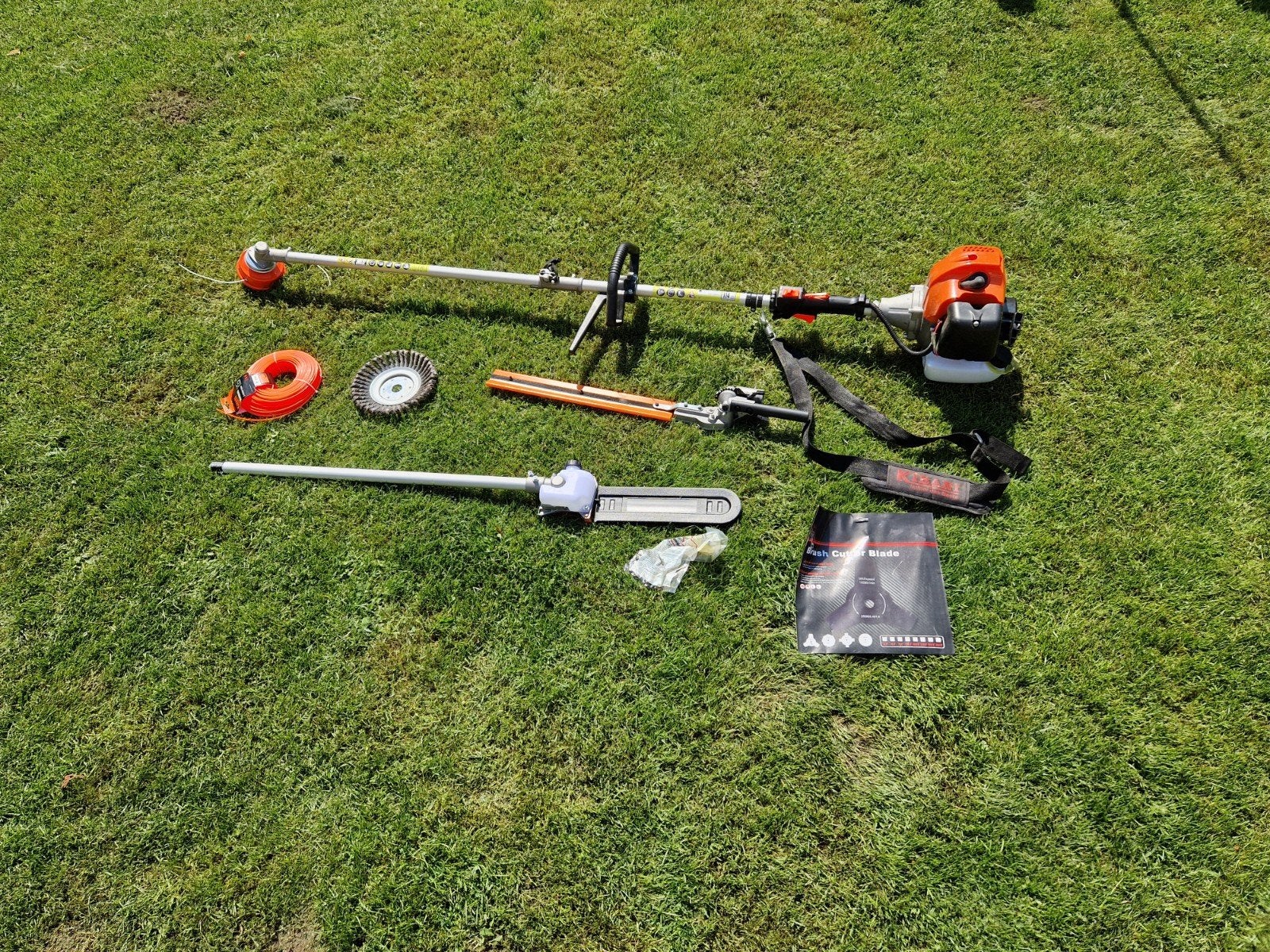 Kibani (DEU) Benzine Combitool/bosmaaier 52cc met diverse op, Tuin en Terras, Ophalen, Benzine, Gebruikt, Onbekend