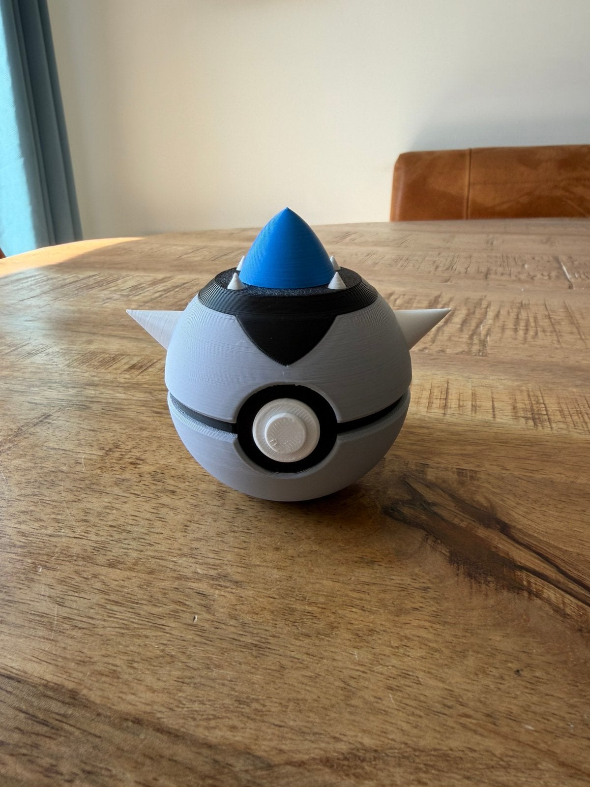 Pokemon Rampardos pokeball, Verzamelen, Ophalen of Verzenden, Nieuw