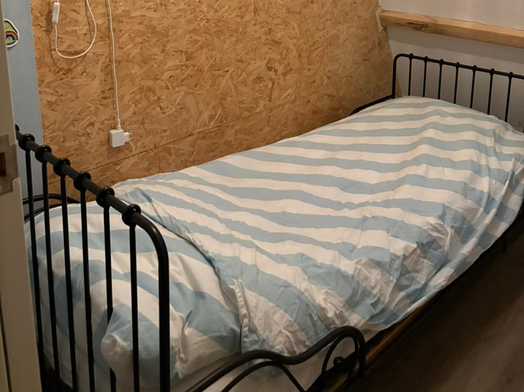 Meegroeibed Minnen IKEA, Ophalen, Eenpersoons, Zwart, Metaal