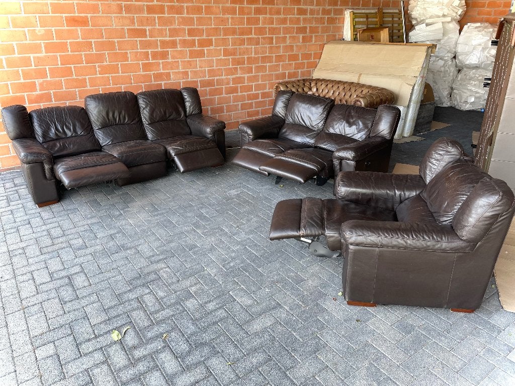 Leder salon 3/2/1 met elektrische relaxen / goede staat, Huis en Inrichting, Banken | Bankstellen, Ophalen, Gebruikt, Overige maten