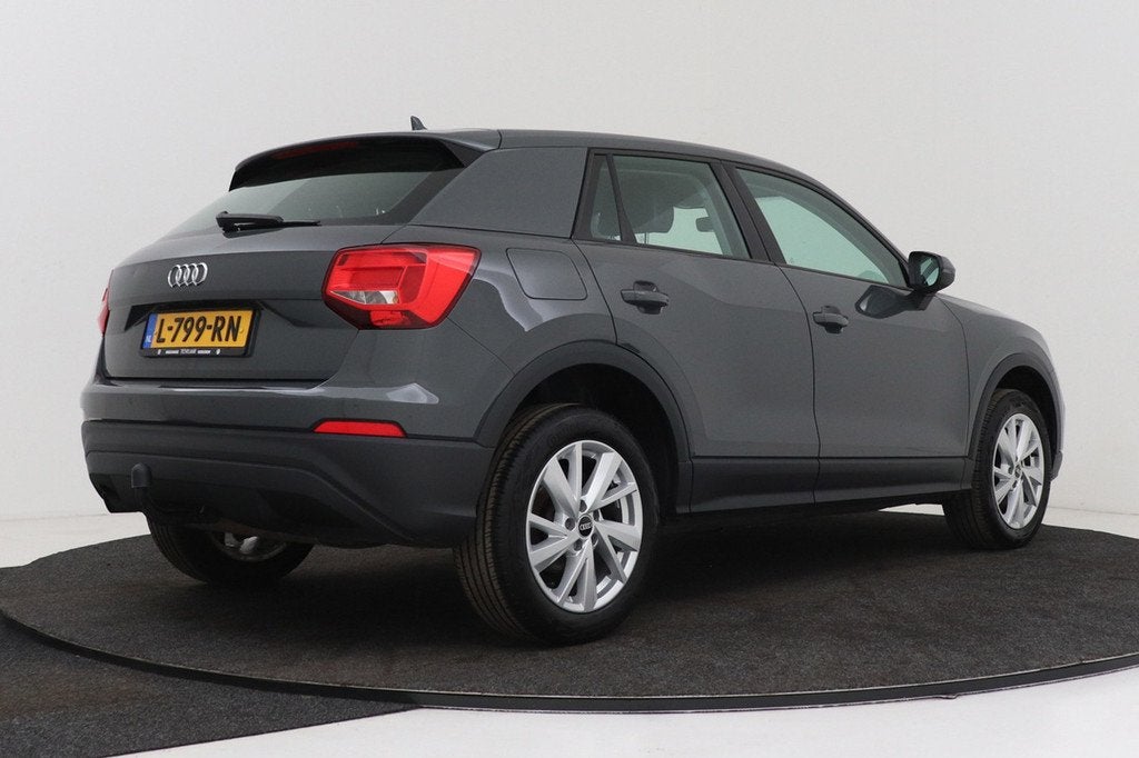 Audi Q2 1.0 TFSI Sport Pro Line | Navigatie | Trekhaak | Cli, Auto's, Audi, Voorwielaandrijving, Gebruikt, 116 pk, Leder