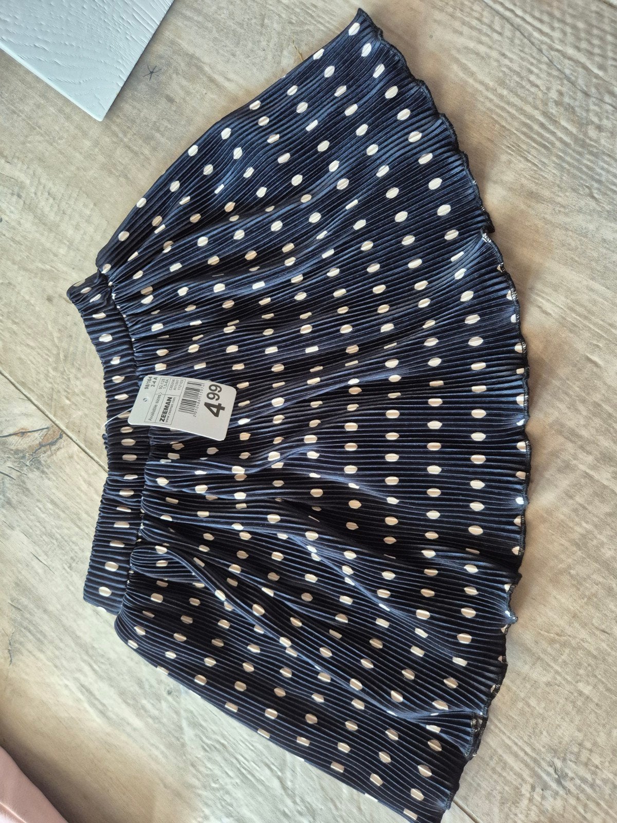 Zeeman geplooide rok met stippen - Maat 98/104, Zeeman, Meisje, Nieuw, Ophalen of Verzenden