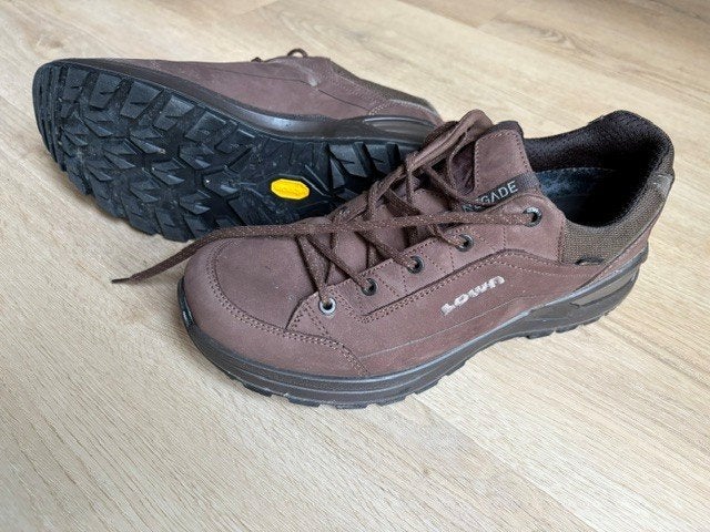 Lowa wandelschoenen Te Koop, Ophalen of Verzenden, Zo goed als nieuw, Schoenen