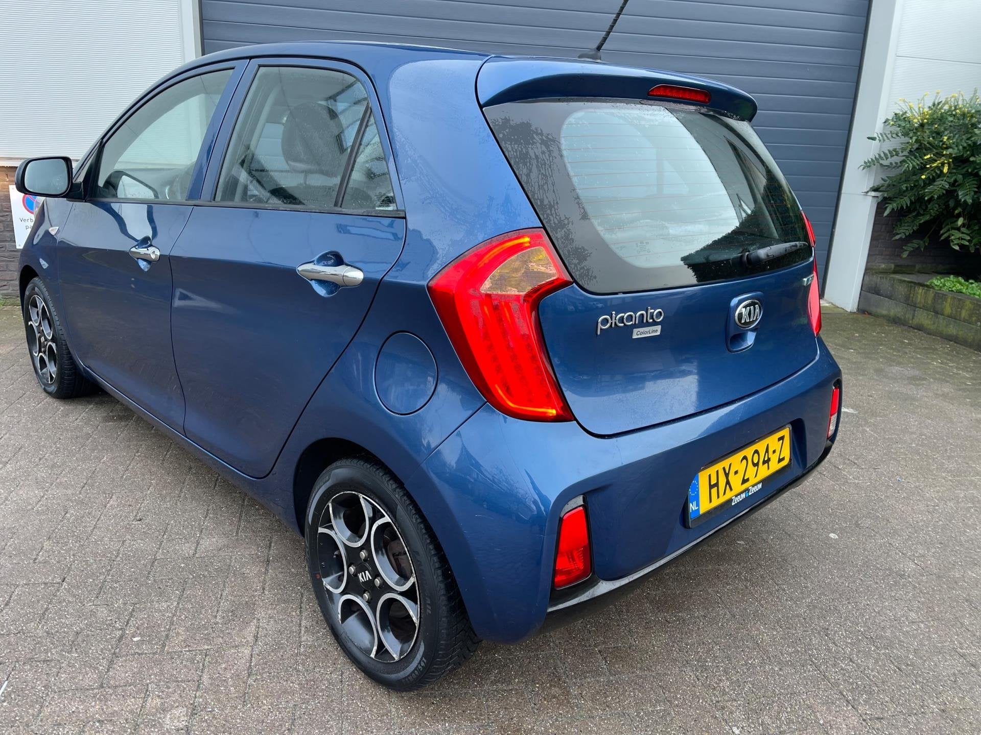 Kia Picanto 1.0 CVVT DynamicLine/Cruise-c/Climate-c/Dealer-o, Auto's, Voorwielaandrijving, Euro 5, Gebruikt, Blauw