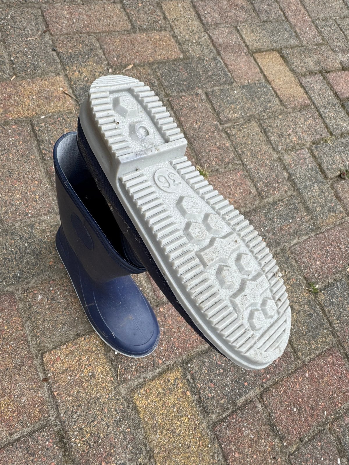 Blauwe regenlaarzen maat 36, zo goed als nieuw, Kleding | Dames, Schoenen, Ophalen of Verzenden, Zo goed als nieuw, Blauw, Regenlaarzen