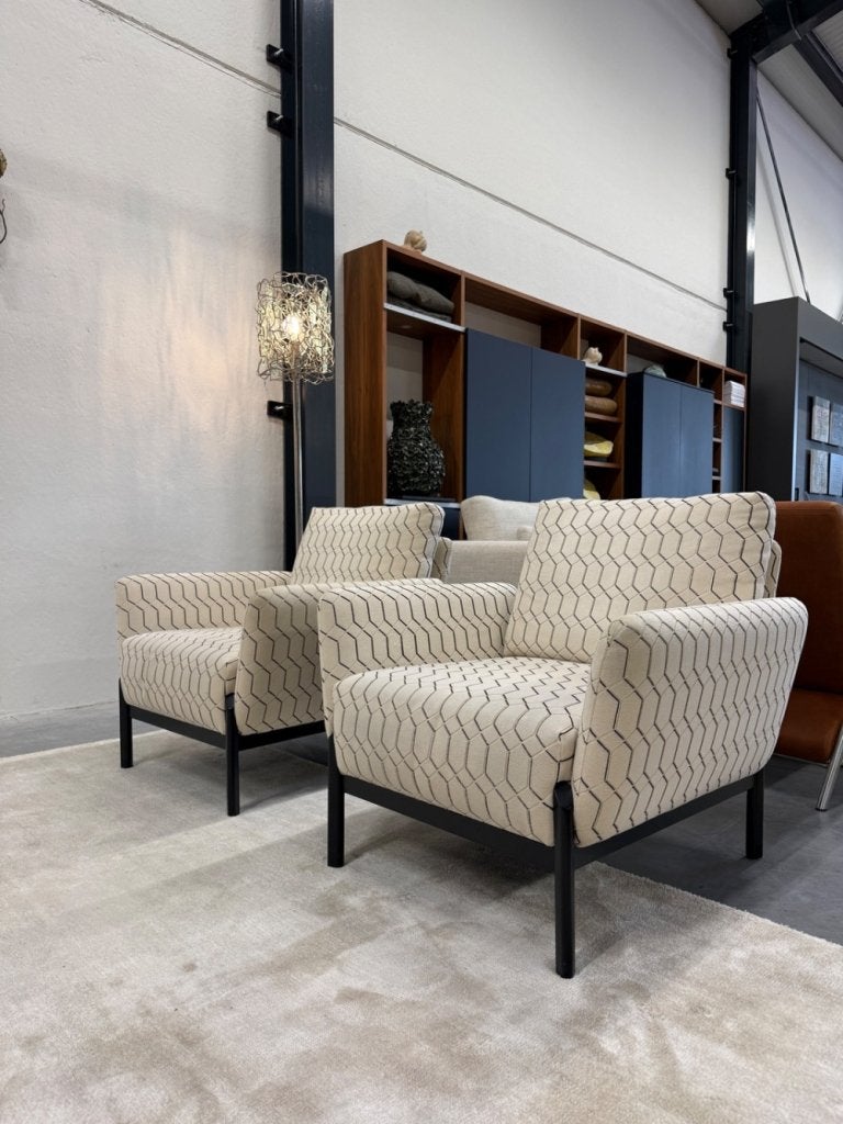 2 Leolux Enna Fauteuil Kirby Design stof Design Stoel, Leolux, Info@leolux.nl, 75 tot 100 cm, Ophalen of Verzenden