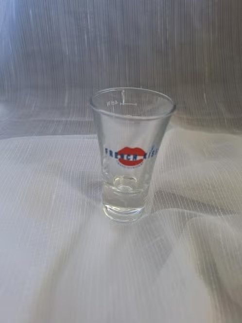 GRAND MARNIER french kiss glaasje, Ophalen of Verzenden, Zo goed als nieuw, Borrel- of Shotglas