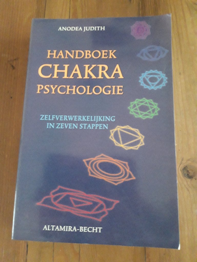 Handboek chakra psychologie, Boeken, Spiritualiteit algemeen, Overige typen, Ophalen of Verzenden, Zo goed als nieuw