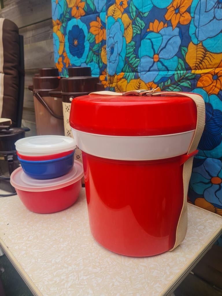 Draagbox picknick met inhoud, Ophalen
