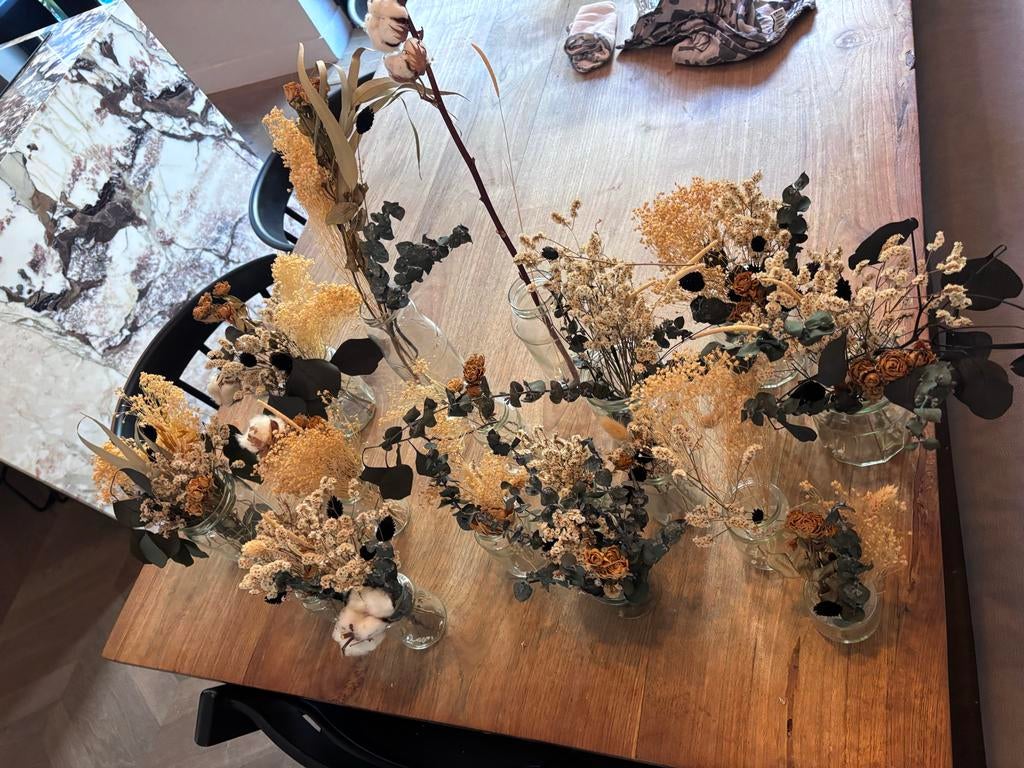 16 potjes met droogbloemen voor diner/huwelijk/jubileum deco, Ophalen of Verzenden, Zo goed als nieuw