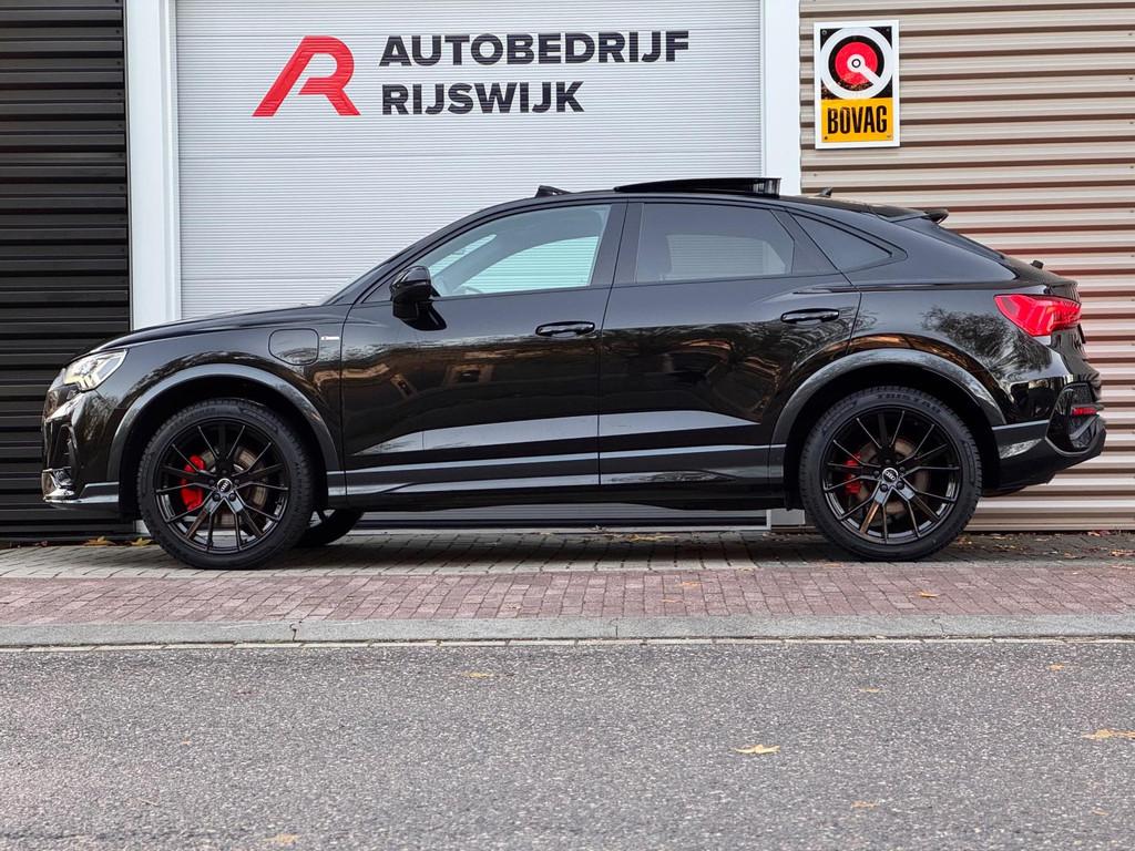 Audi Q3 Sportback 45 TFSI e S Edition Pano/360/Sfeer/Memory, Auto's, 12 maanden, Gebruikt, Euro 6, Alcantara