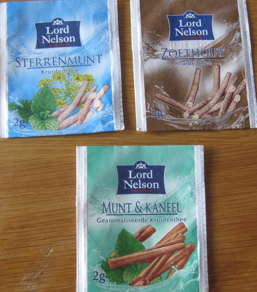 Drie theezakjes van lord Nelson kruidenthee, Verzenden, Theezakje(s)