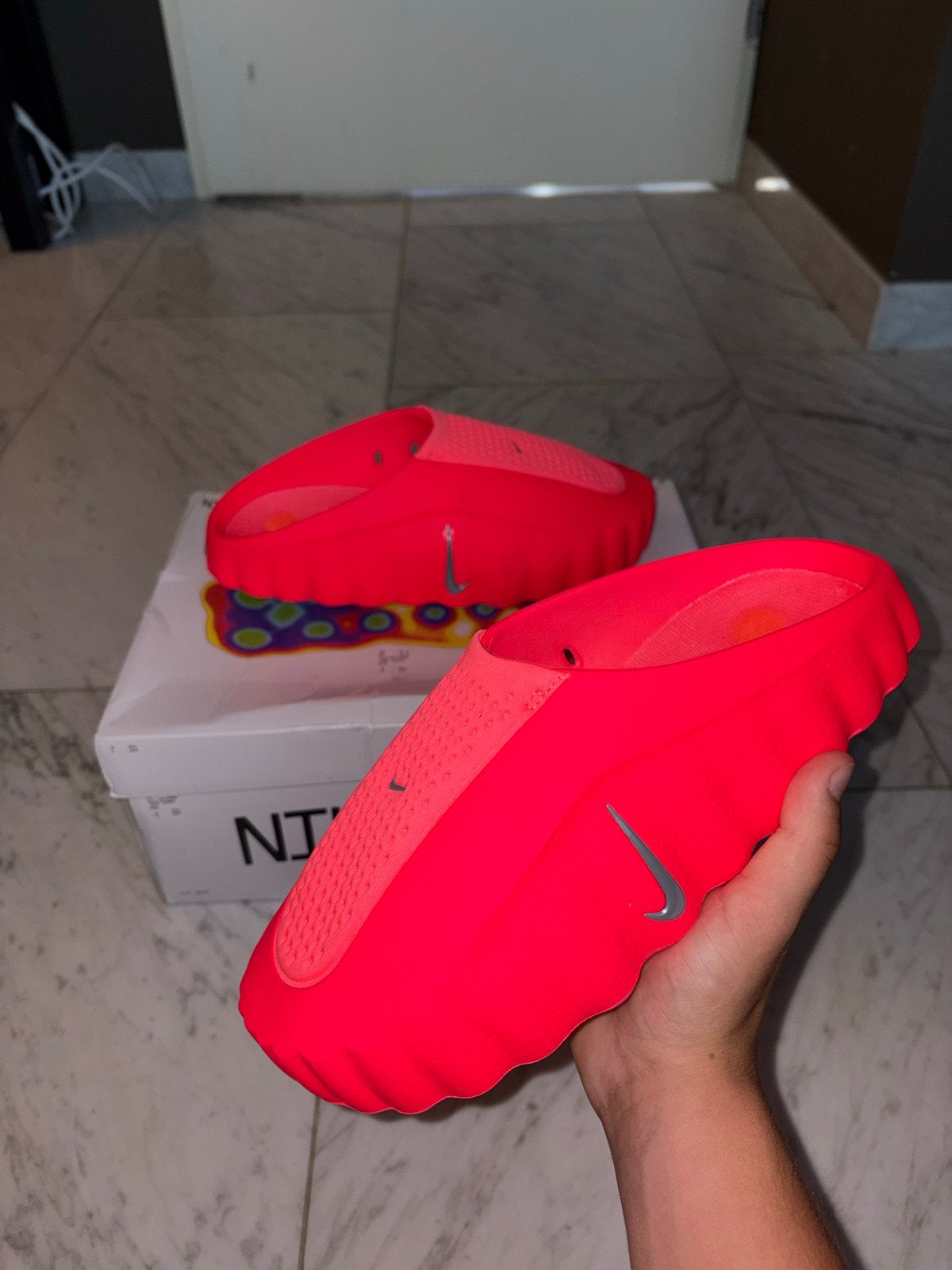 Nike Mind 001 Slippers - Nieuw in doos, Slippers, Overige kleuren, Nieuw, Ophalen of Verzenden