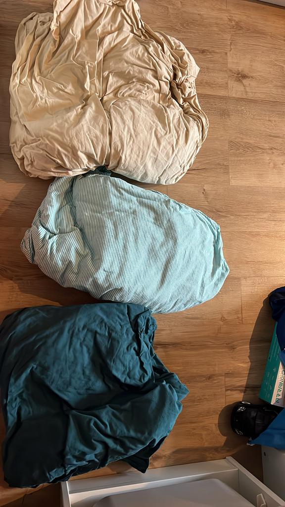 3 dekbedovertrekken 220x240, Huis en Inrichting, Gebruikt, Overige kleuren, Dekbedovertrek, Tweepersoons