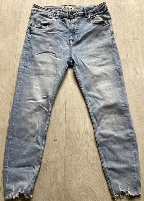 Zara Jeans spijkerbroek maat 42 Lichtblauw, Blauw, Zara, Ophalen of Verzenden, Zo goed als nieuw