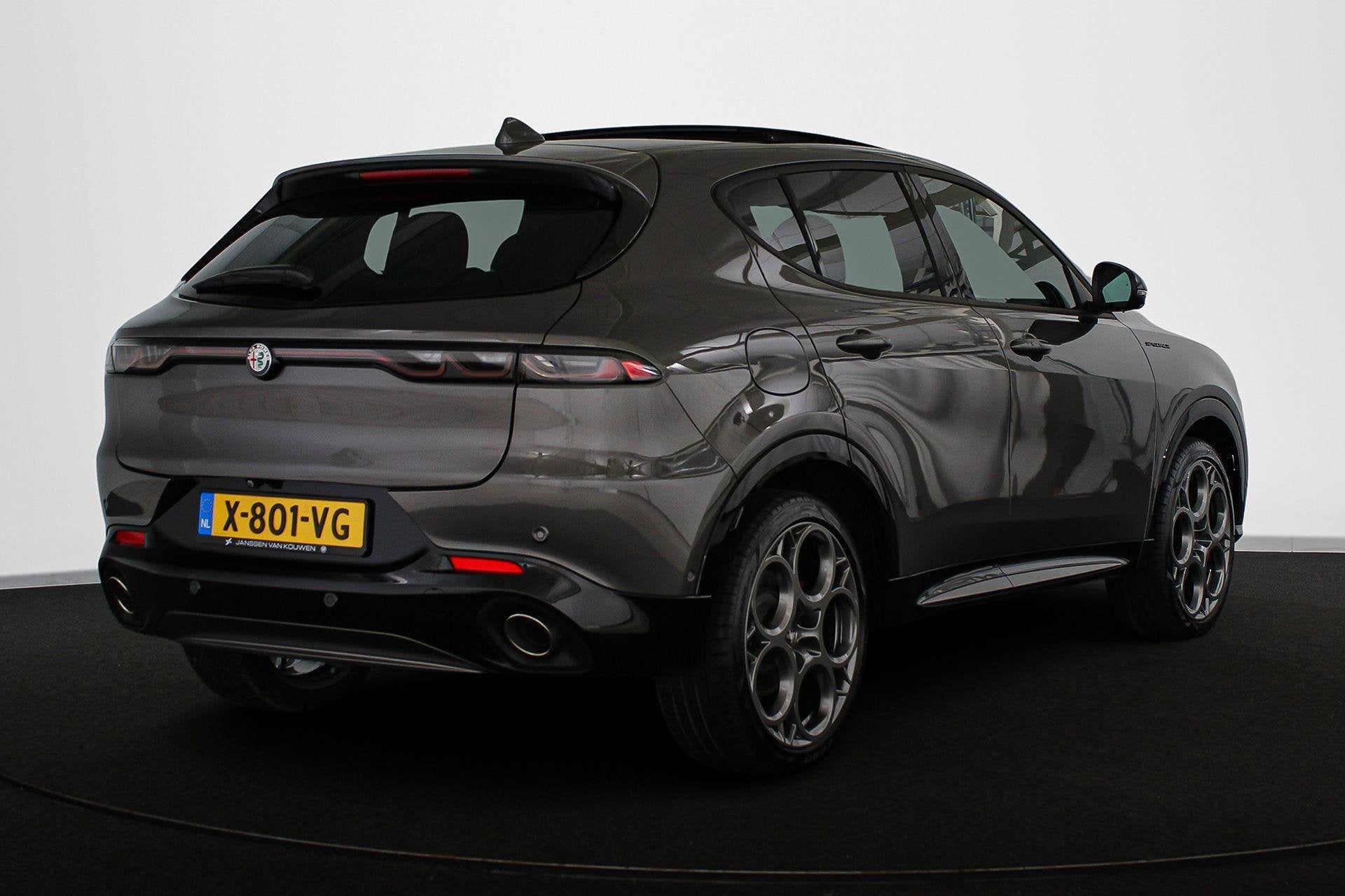 Alfa Romeo Tonale 1.3T PHEV Edizione Speciale Panoramadak Le, Auto's, Automaat, 4 cilinders, Bedrijf, Vierwielaandrijving