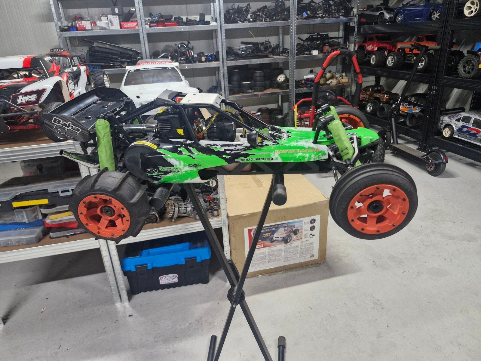 baja 5b 29 cc, Ophalen of Verzenden, Overige schalen, Benzine, Auto offroad