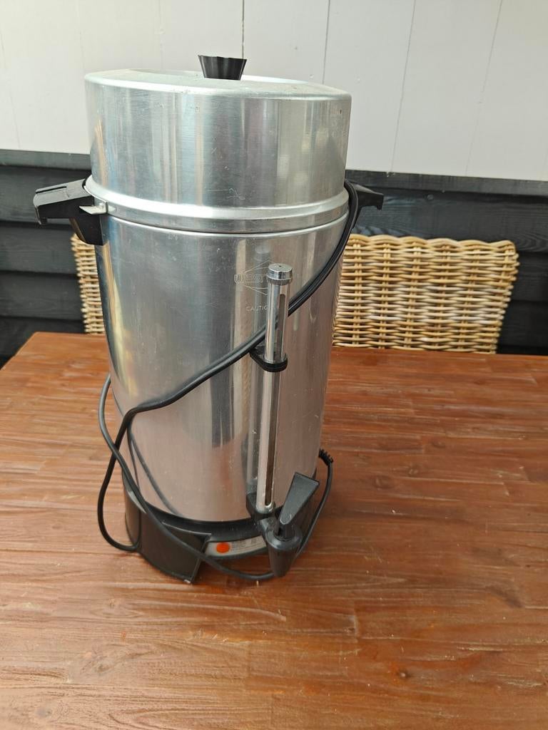 Vintage Koffie percolator - Groot model, Witgoed en Apparatuur, Koffiezetapparaten, Gebruikt, 10 kopjes of meer, Koffiemachine