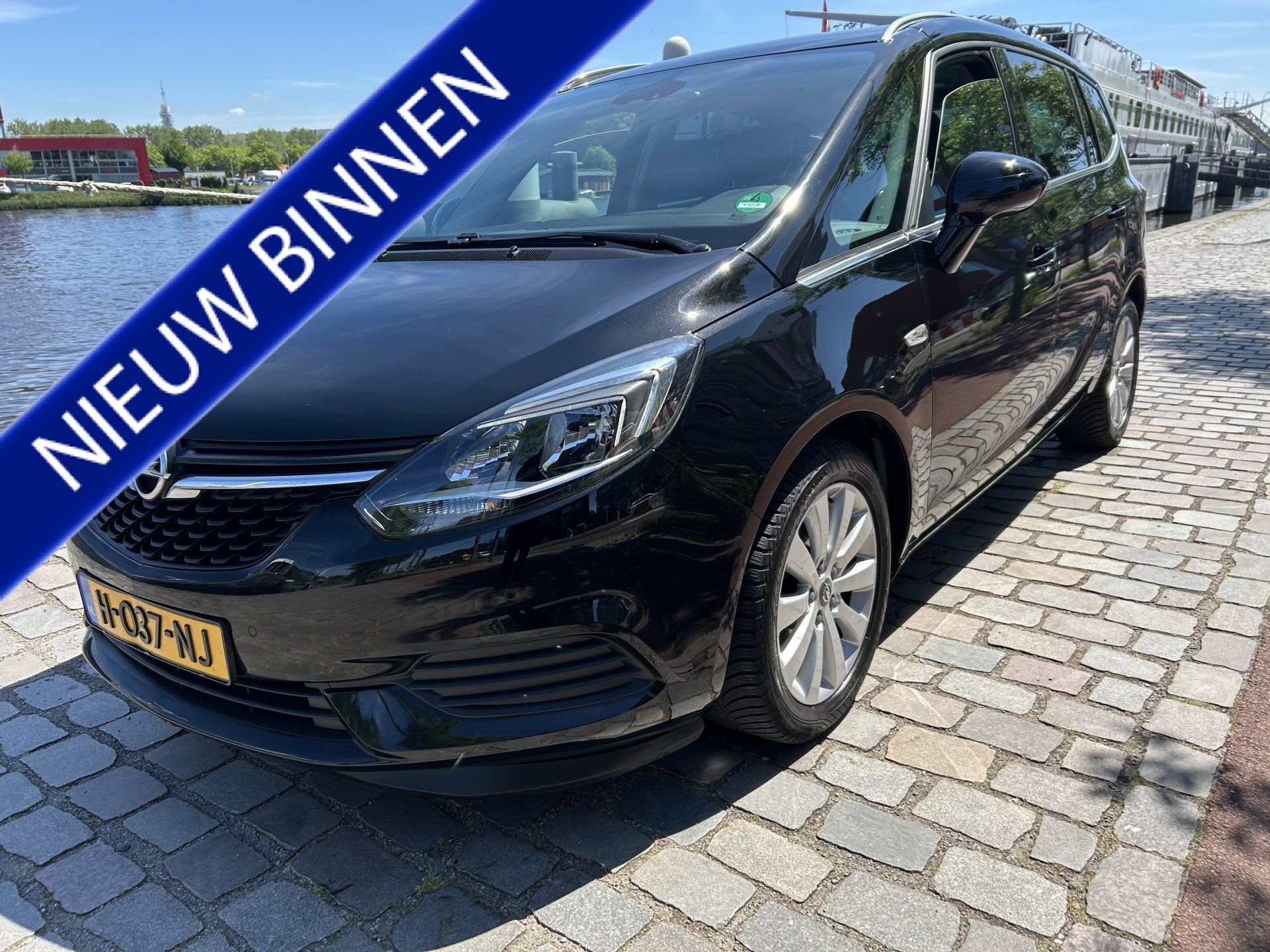 Opel Zafira 1.4 Turbo Innovation 7p. navigatie airco 7 perso, Auto's, Stof, Gebruikt, 4 cilinders, 7 stoelen