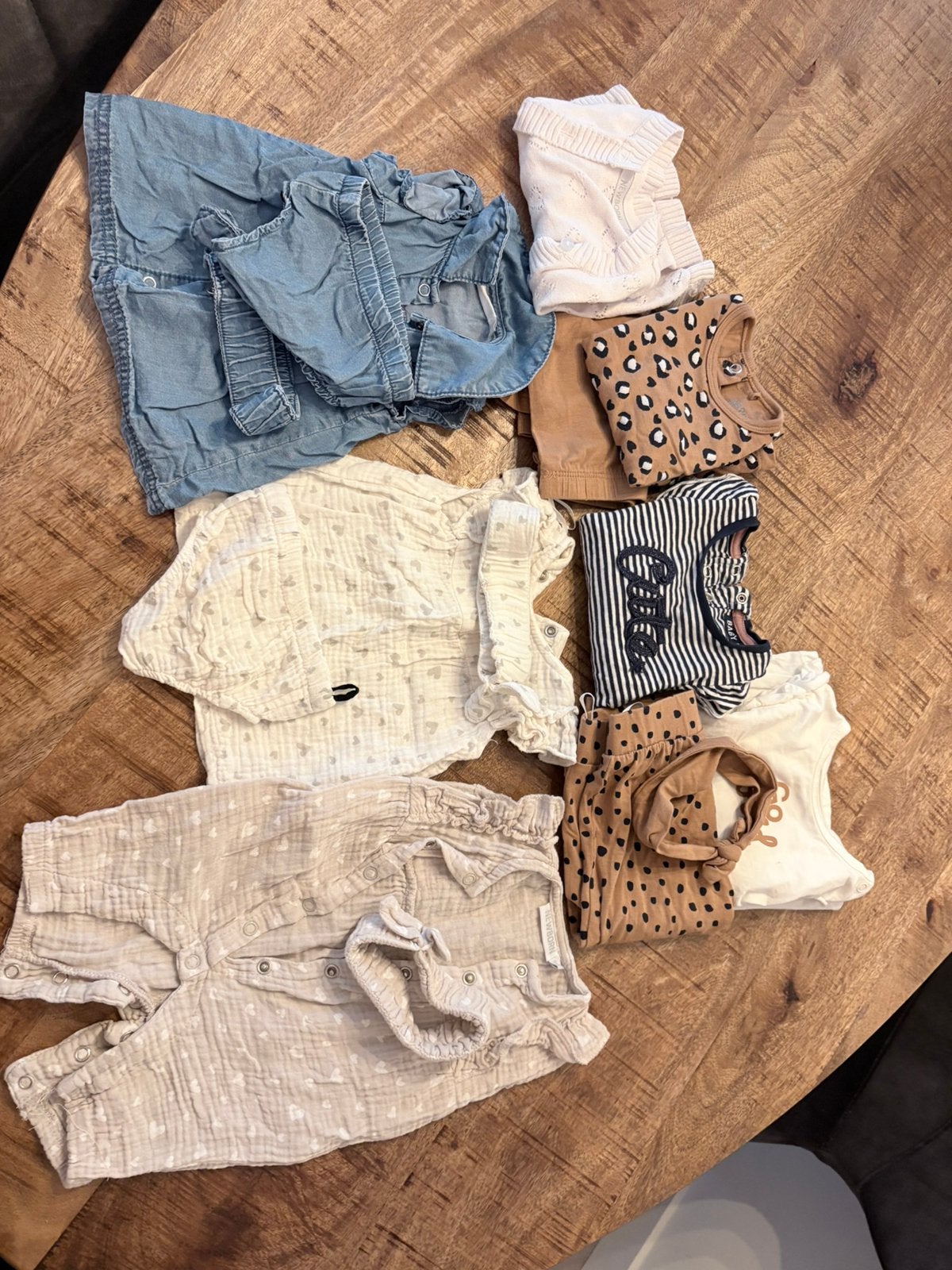 Ter stal kleding maat 50 tot 68, Ophalen, Zo goed als nieuw, Maat 50