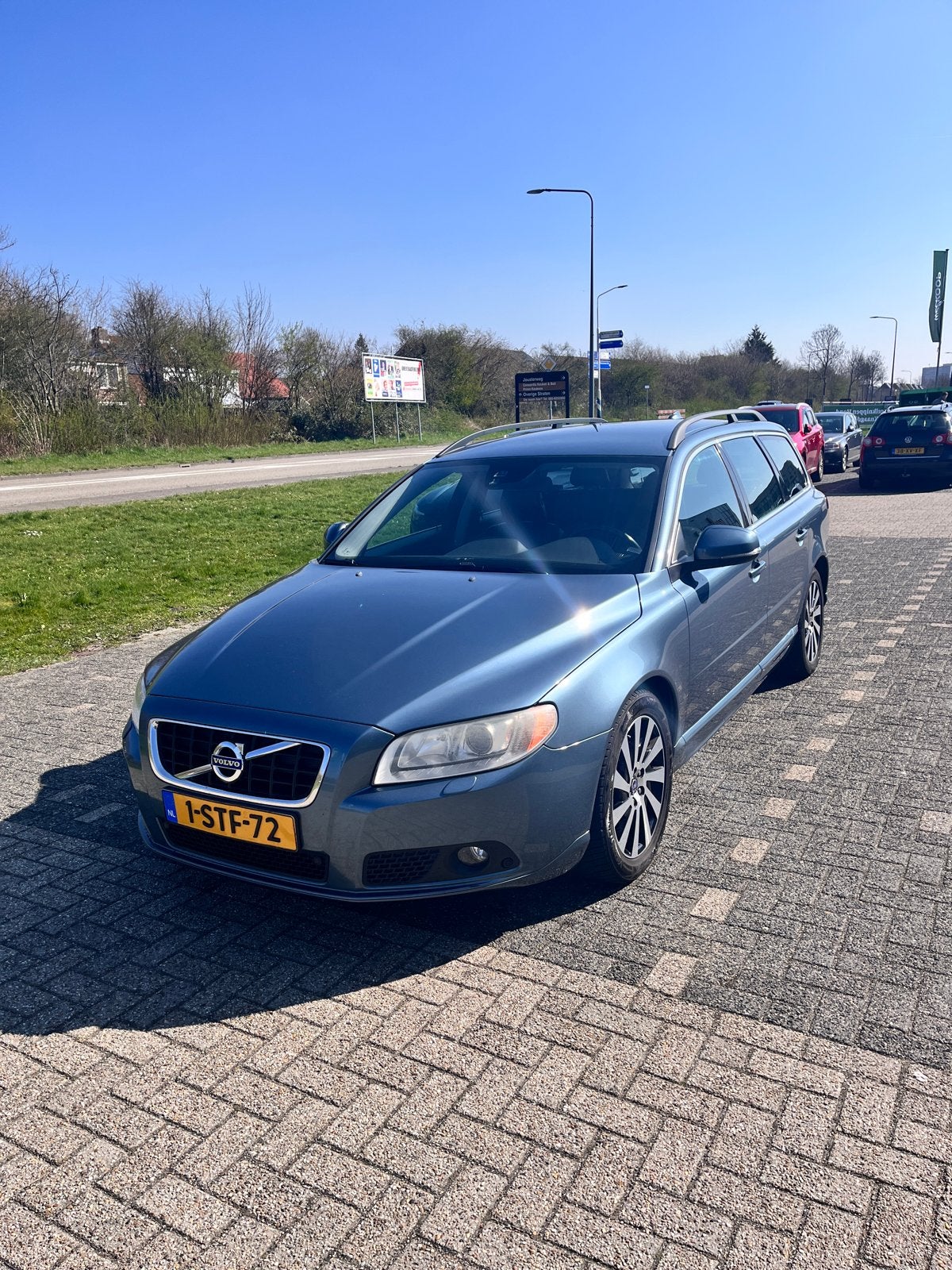 Volvo V70 2.0 -  5 cilinder, Auto's, Volvo, Particulier, V70, Diesel, A, Stationwagon, Handgeschakeld, Geïmporteerd, Blauw, Voorwielaandrijving