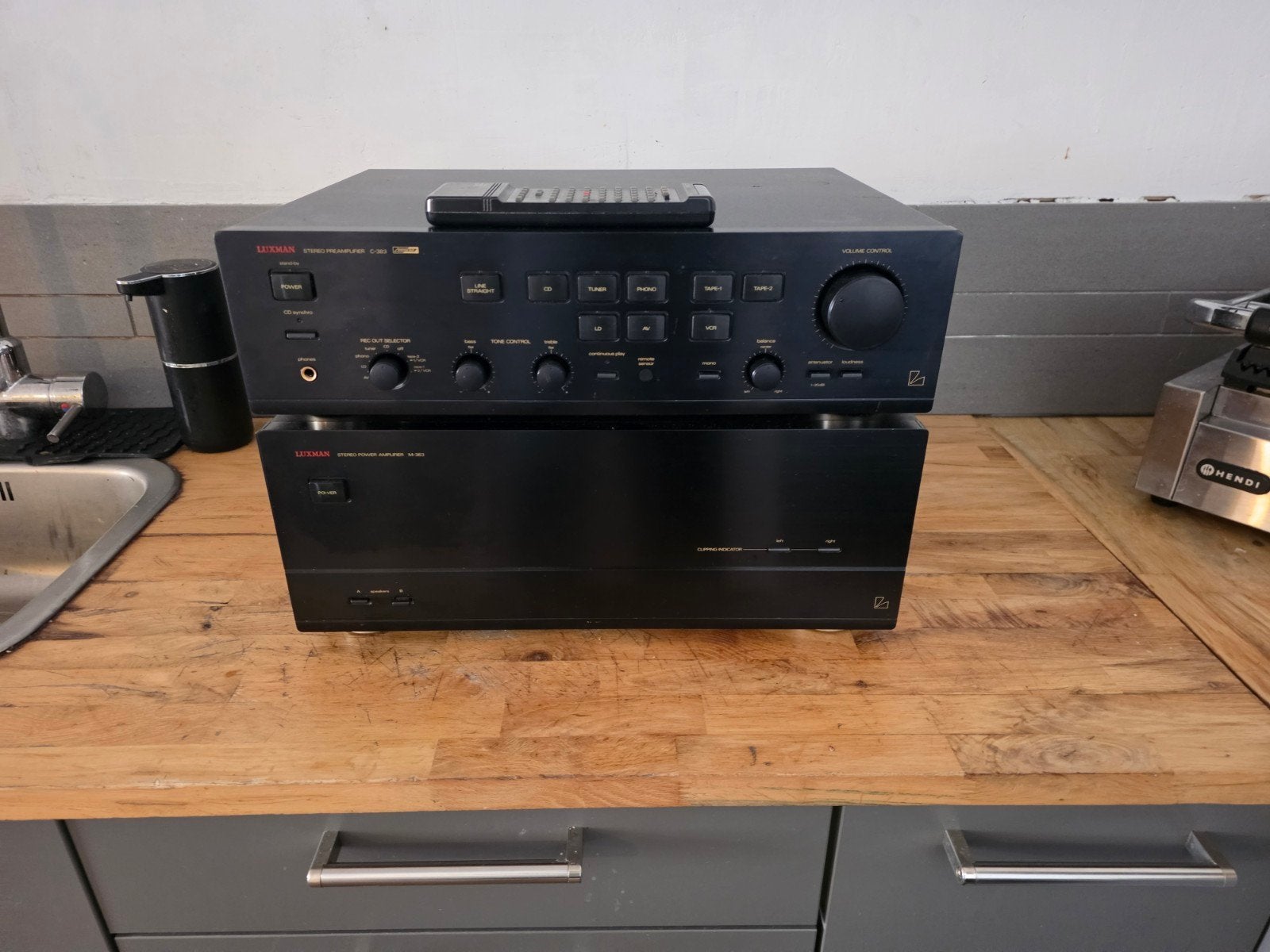 luxman c-383 en Luxman m-363, Ophalen of Verzenden, Gebruikt, Stereo, 120 watt of meer